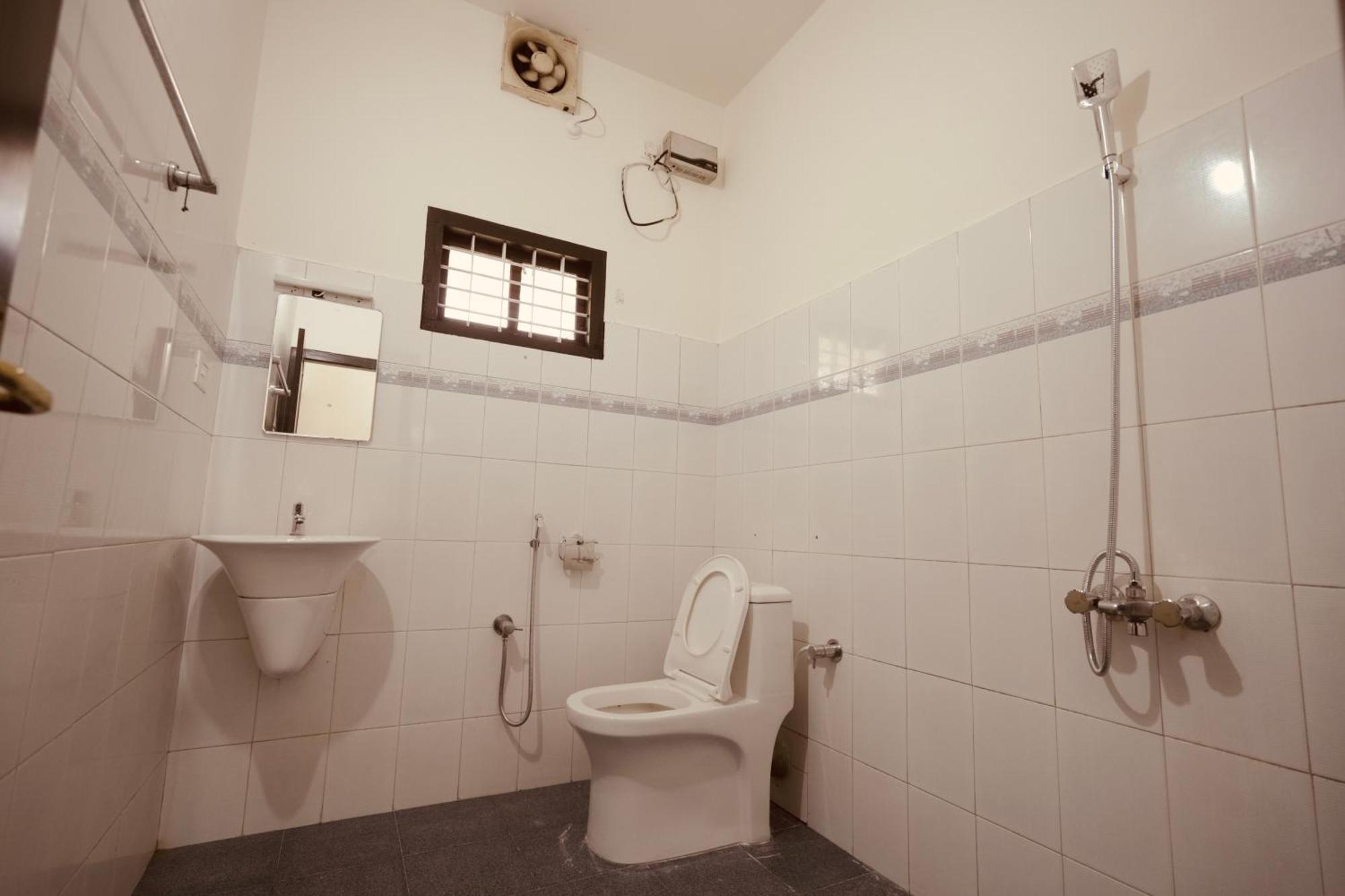 Daffodils Inn Alappuzha Extérieur photo